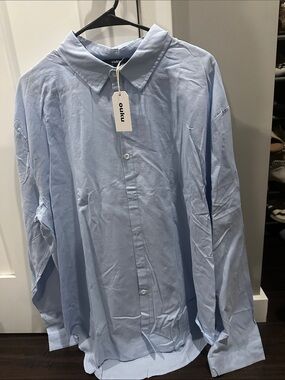Light Blue Casual Button-Down Shirt for Men